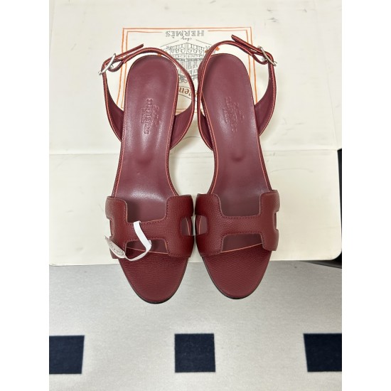 Hermès Fashion Shoes Best Quality
Women 35-41
Men 39-44