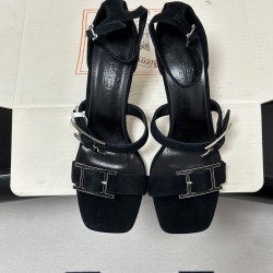 Hermès Fashion Shoes Best Quality
Women 35-41
Men 39-44