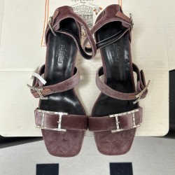 Hermès Fashion Shoes Best Quality
Women 35-41
Men 39-44