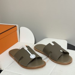 Hermès Fashion Shoes Best Quality
Women 35-41
Men 39-44