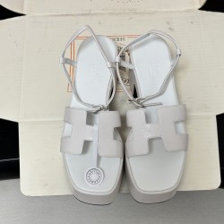Hermès Fashion Shoes Best Quality
Women 35-41
Men 39-44