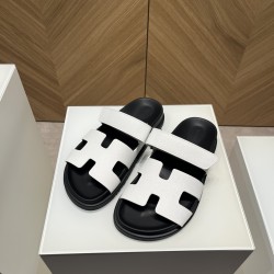 Hermès Fashion Shoes Best Quality
Women 35-41
Men 39-44