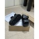Inuikii Slippers Collection
Women 35-40
