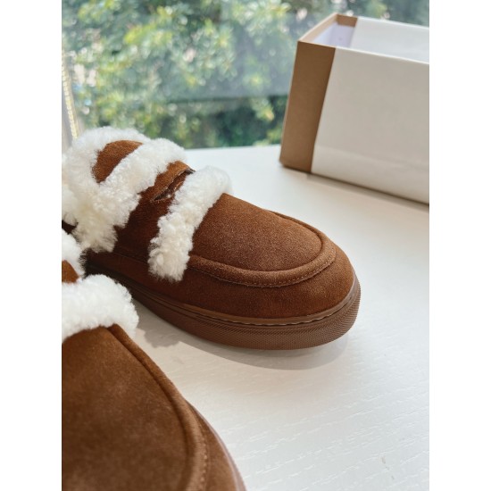 Inuikii Slippers Collection
Women 35-40
