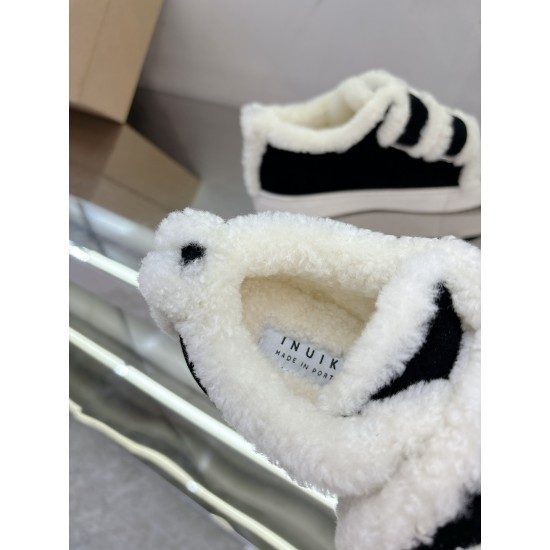 Inuikii Slippers Collection
Women 35-40

