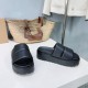 Inuikii Slippers Collection
Women 35-40
