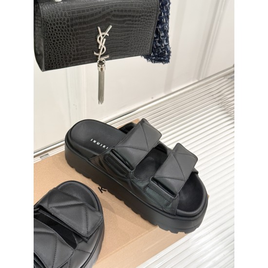 Inuikii Slippers Collection
Women 35-40
