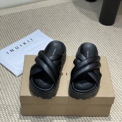 Inuikii Slippers Collection
Women 35-40
