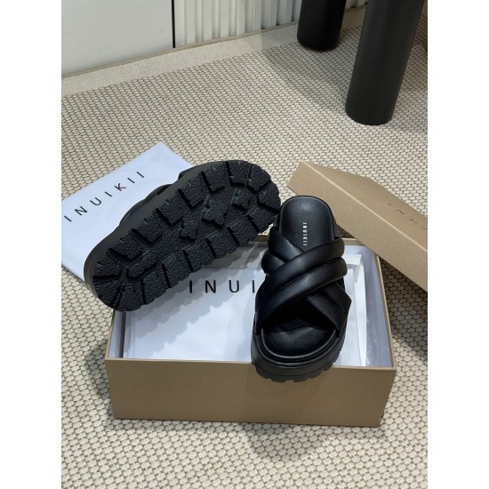 Inuikii Slippers Collection
Women 35-40
