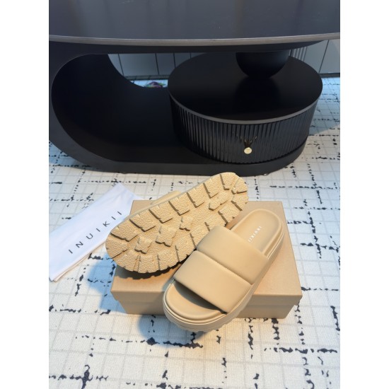 Inuikii Slippers Collection
Women 35-40

