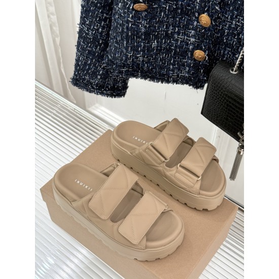 Inuikii Slippers Collection
Women 35-40
