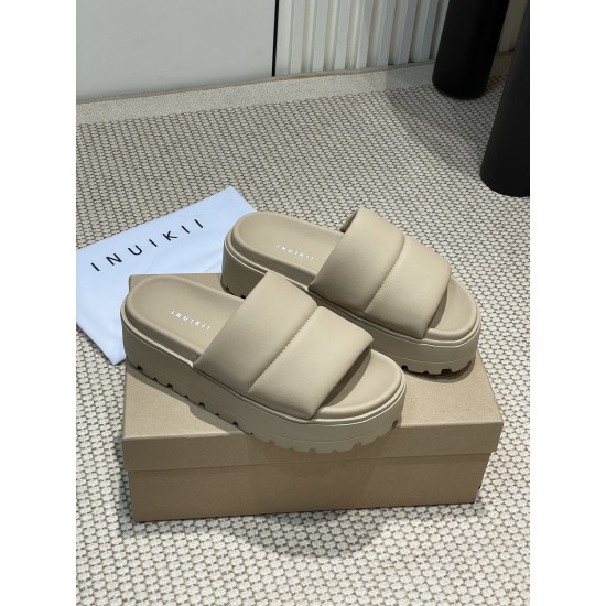 Inuikii Slippers Collection
Women 35-40
