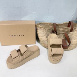 Inuikii Slippers Collection
Women 35-40
