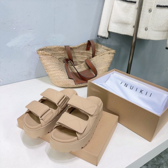 Inuikii Slippers Collection
Women 35-40

