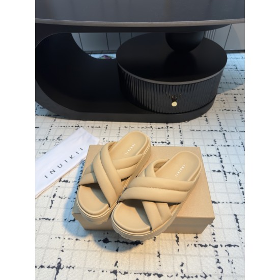 Inuikii Slippers Collection
Women 35-40
