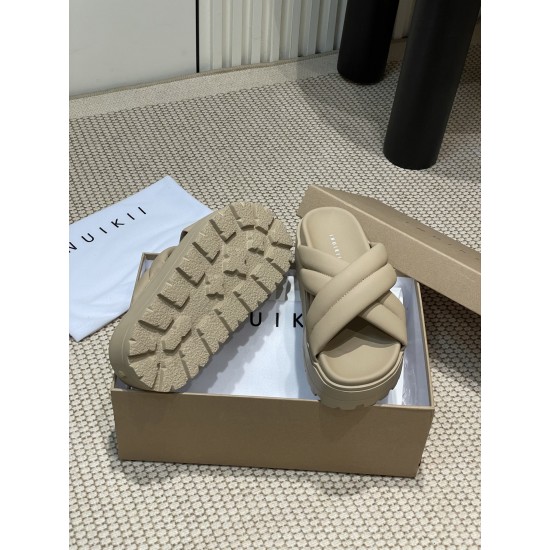 Inuikii Slippers Collection
Women 35-40
