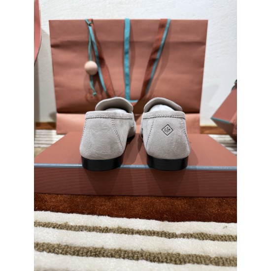 LP Loafers Top Quality
Women 35-41
Men 39-45