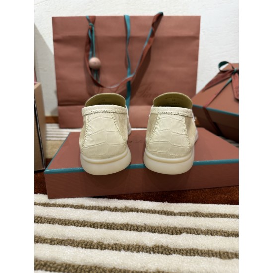 LP Loafers Top Quality
Women 35-41
Men 39-45