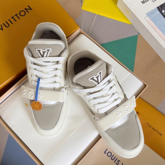 LV Casual Shoes Top Quality
Women 35-41
Men 39-45