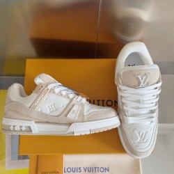 LV Casual Shoes Top Quality
Women 35-41
Men 39-45