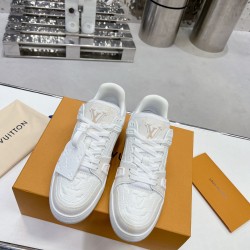 LV Casual Shoes Top Quality
Women 35-41
Men 39-45