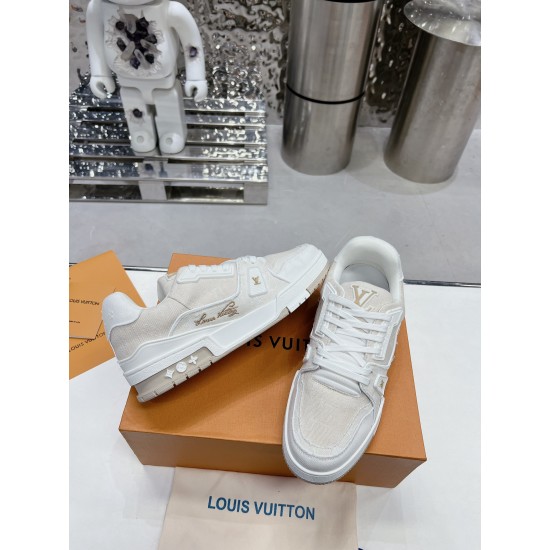 LV Casual Shoes Top Quality
Women 35-41
Men 39-45
