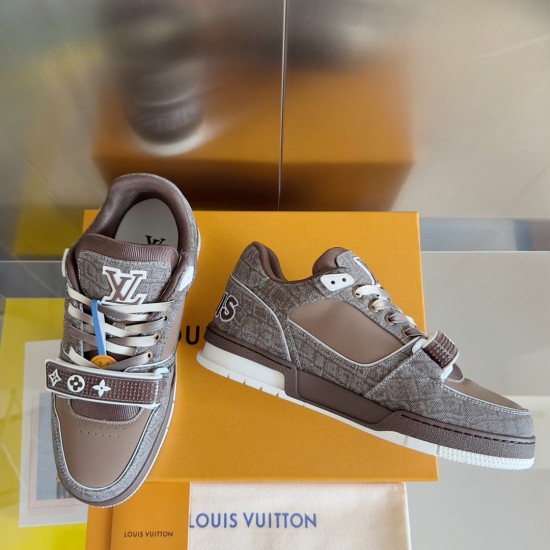 LV Casual Shoes Top Quality
Women 35-41
Men 39-45