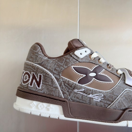 LV Casual Shoes Top Quality
Women 35-41
Men 39-45