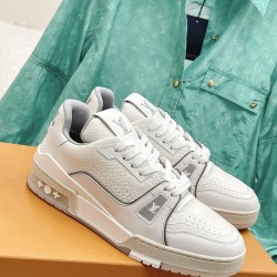LV Casual Shoes Top Quality
Women 35-41
Men 39-45
