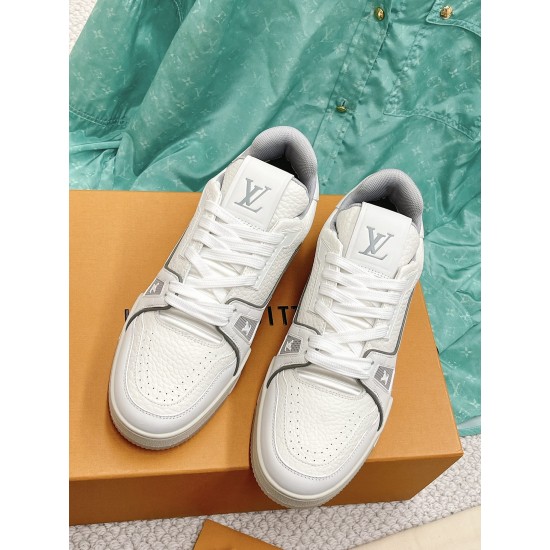 LV Casual Shoes Top Quality
Women 35-41
Men 39-45