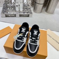 LV Casual Shoes Top Quality
Women 35-41
Men 39-45
