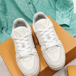 LV Casual Shoes Top Quality
Women 35-41
Men 39-45