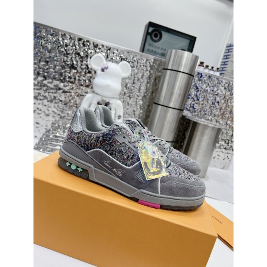 LV Casual Shoes Top Quality
Women 35-41
Men 39-45