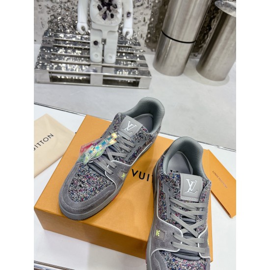 LV Casual Shoes Top Quality
Women 35-41
Men 39-45