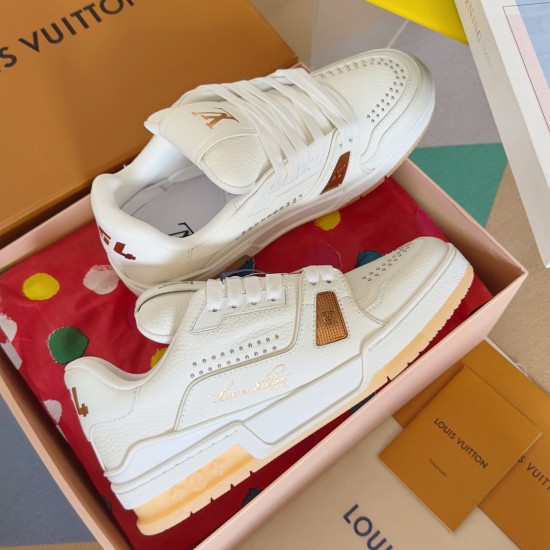 LV Casual Shoes Top Quality
Women 35-41
Men 39-45