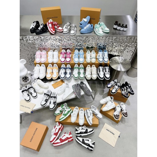 LV Casual Shoes Top Quality
Women 35-41
Men 39-45