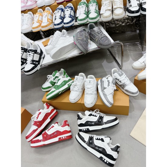 LV Casual Shoes Top Quality
Women 35-41
Men 39-45
