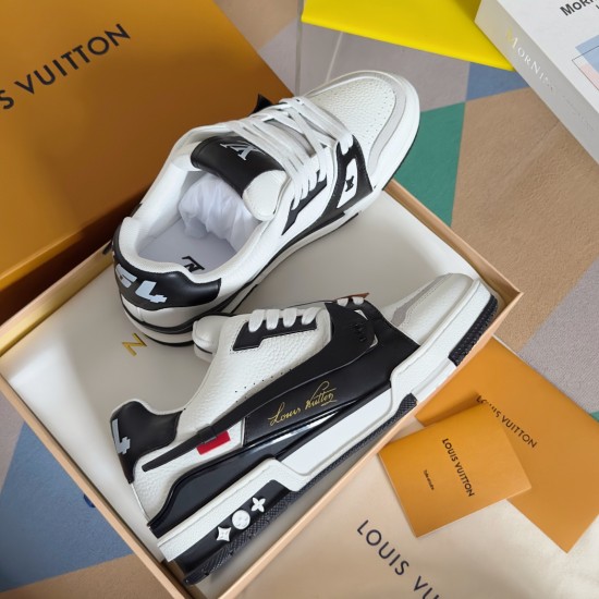 LV Casual Shoes Top Quality
Women 35-41
Men 39-45