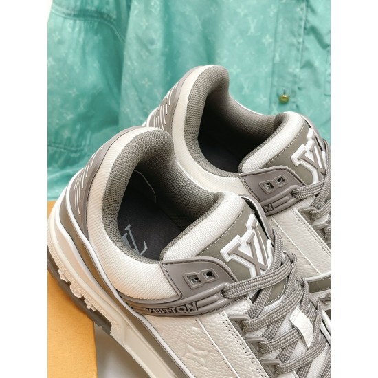 LV Casual Shoes Top Quality
Women 35-41
Men 39-45