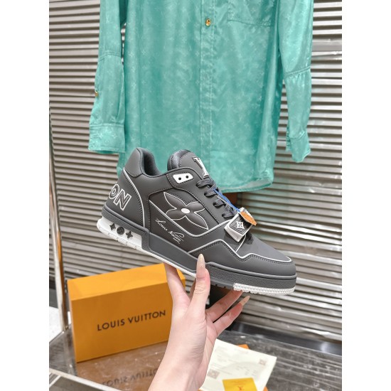 LV Casual Shoes Top Quality
Women 35-41
Men 39-45