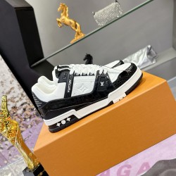 LV Casual Shoes Top Quality
Women 35-41
Men 39-45