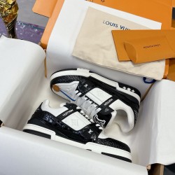 LV Casual Shoes Top Quality
Women 35-41
Men 39-45