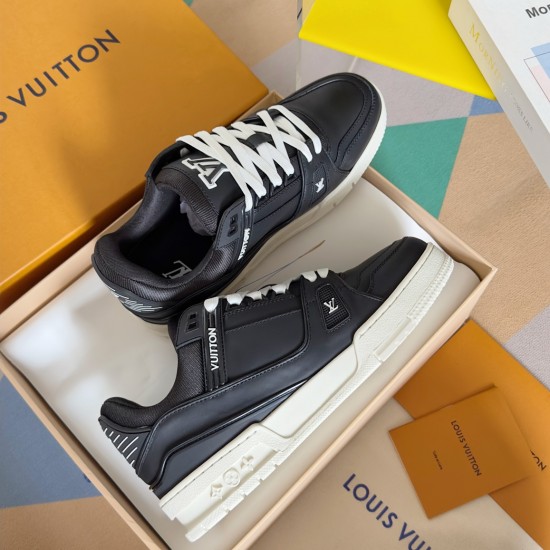 LV Casual Shoes Top Quality
Women 35-41
Men 39-45