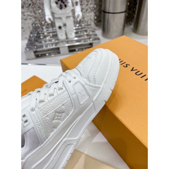 LV Casual Shoes Top Quality
Women 35-41
Men 39-45