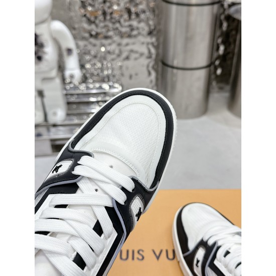 LV Casual Shoes Top Quality
Women 35-41
Men 39-45