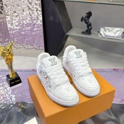 LV Casual Shoes Top Quality
Women 35-41
Men 39-45