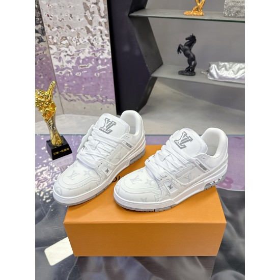 LV Casual Shoes Top Quality
Women 35-41
Men 39-45