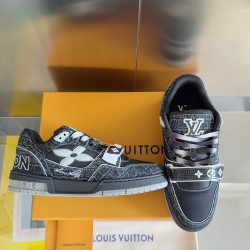 LV Casual Shoes Top Quality
Women 35-41
Men 39-45