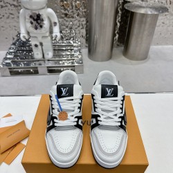 LV Casual Shoes Top Quality
Women 35-41
Men 39-45