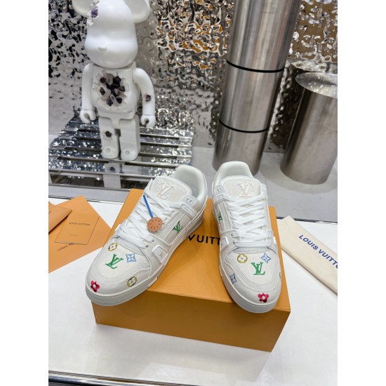 LV Casual Shoes Top Quality
Women 35-41
Men 39-45